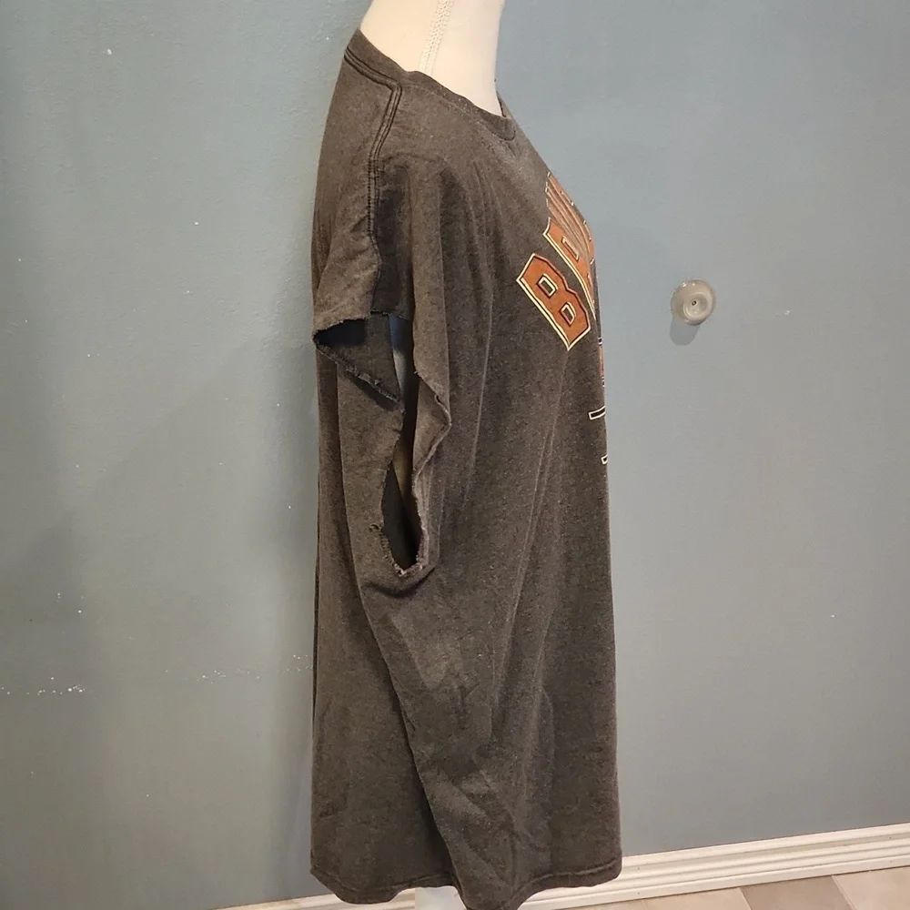 NFL Team Apparel Broncos Football Distressed Grunge Destroyed Sleeveless Shirt